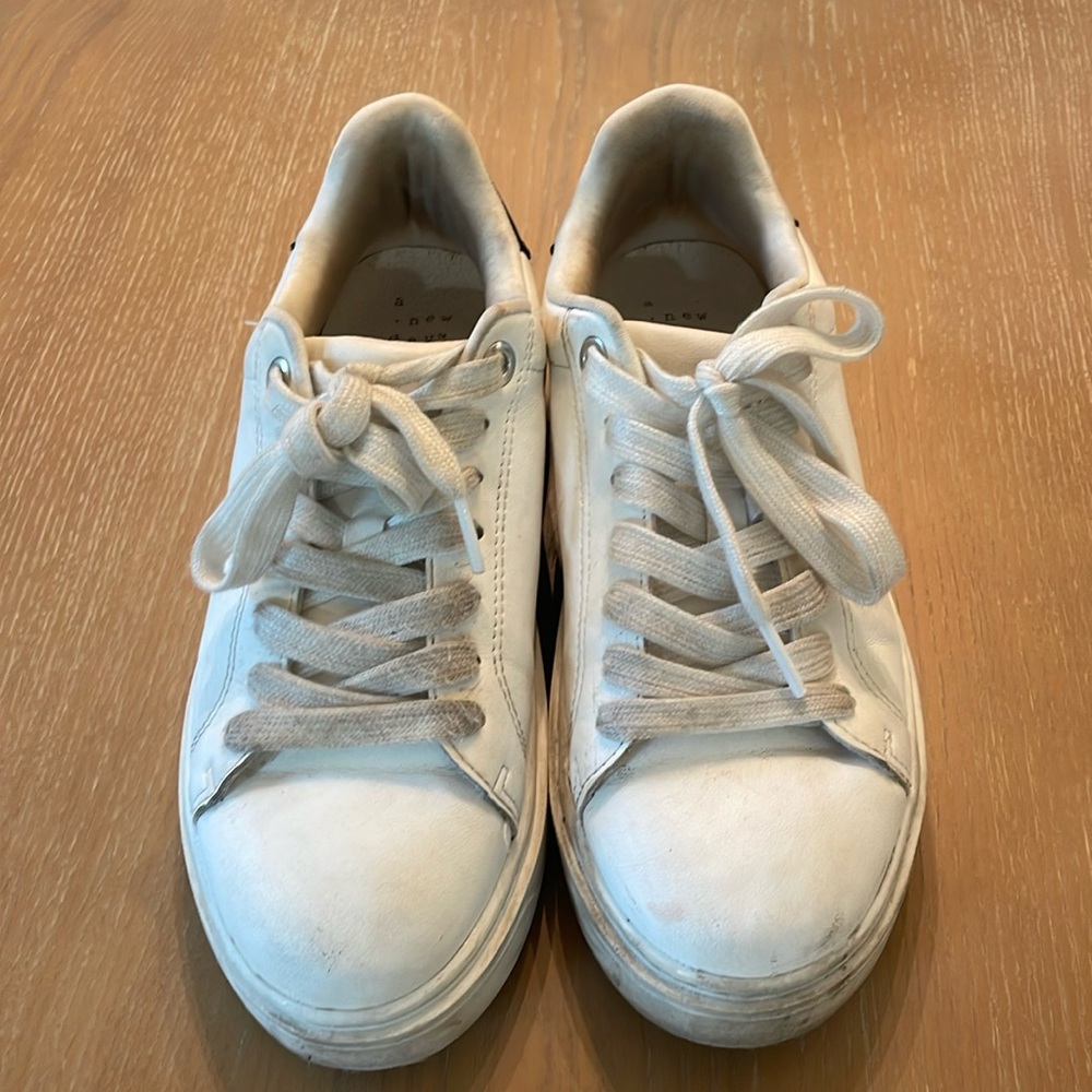 White Target shoes (A New Day) 7.5